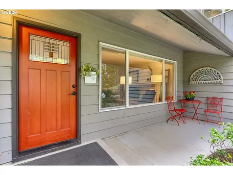 5955 Washington Court Lake Oswego OR 97035