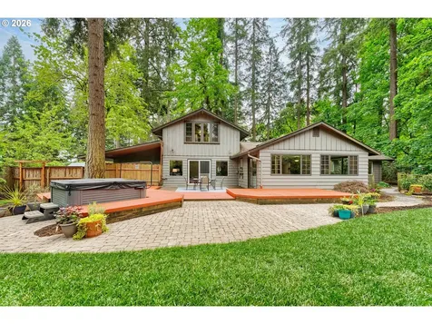 5955 Washington Court Lake Oswego OR 97035