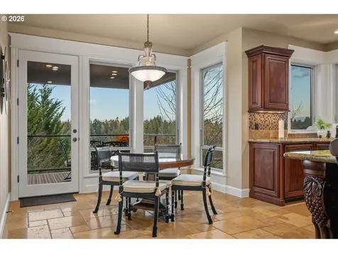 13215 NW 33rd Avenue Vancouver WA 98685
