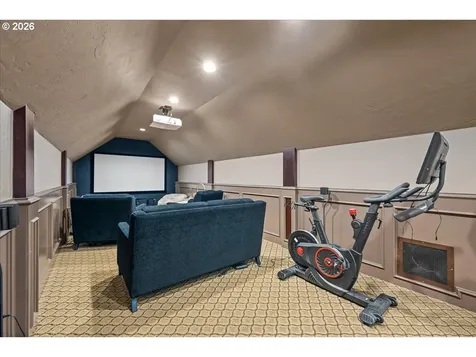 13215 NW 33rd Avenue Vancouver WA 98685