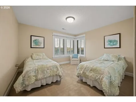 13215 NW 33rd Avenue Vancouver WA 98685