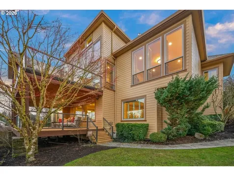 13215 NW 33rd Avenue Vancouver WA 98685