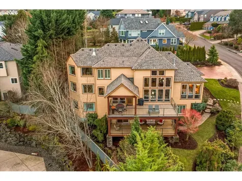 13215 NW 33rd Avenue Vancouver WA 98685