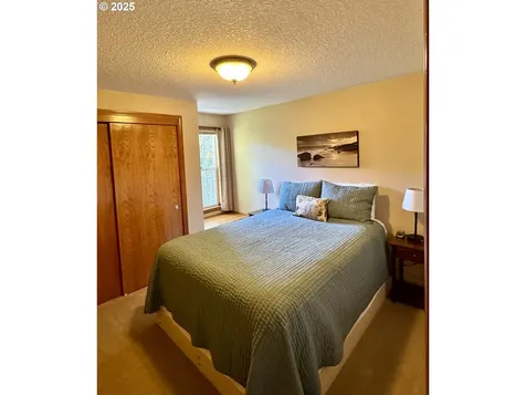 10805 NE 27th Court Vancouver WA 98686