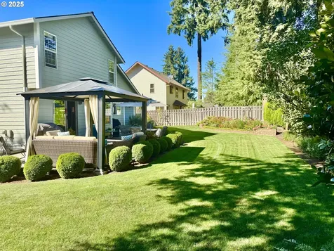 10805 NE 27th Court Vancouver WA 98686