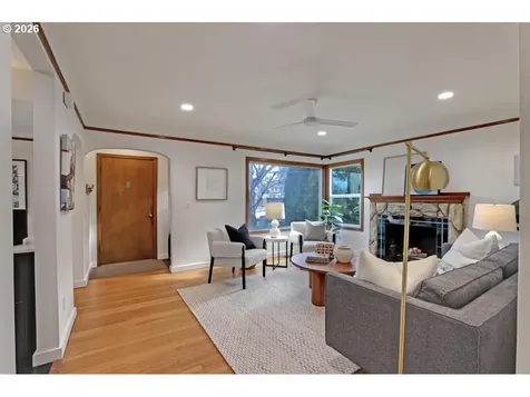 6315 N Curtis Avenue Portland OR 97217
