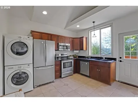 6315 N Curtis Avenue Portland OR 97217