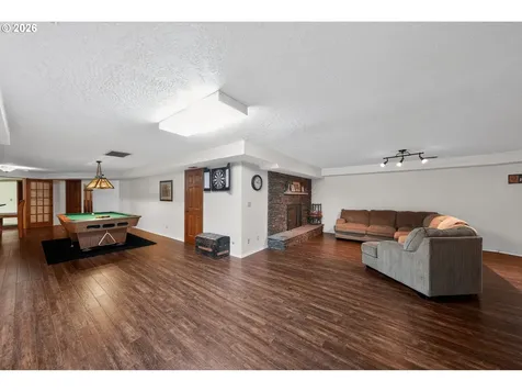 735 SW Mill Street Sheridan OR 97378