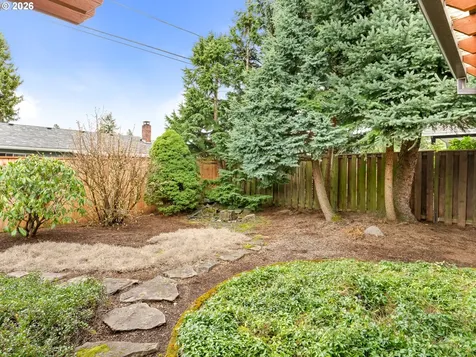 1806 NE 150th Avenue Portland OR 97230