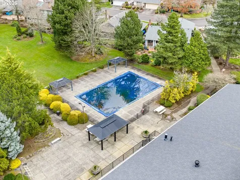 1806 NE 150th Avenue Portland OR 97230