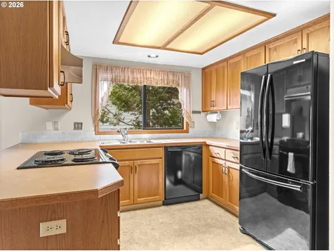 1806 NE 150th Avenue Portland OR 97230