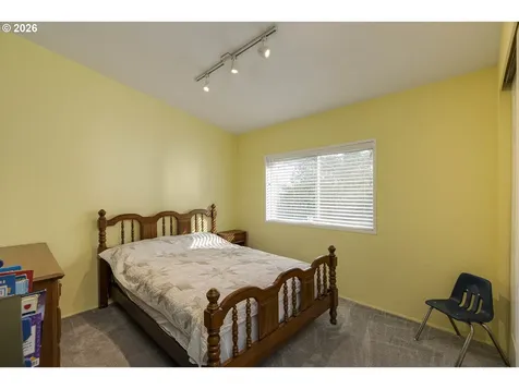 655 NE Burnett Road Mcminnville OR 97128