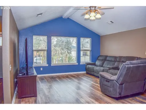 1723 Westwood Drive Medford OR 97501