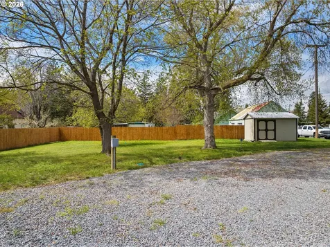 972 N Bellwood Avenue Union OR 97883