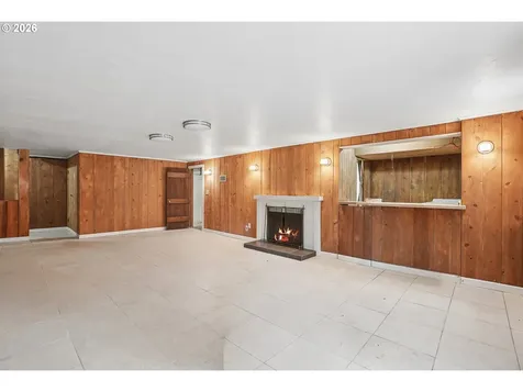 7250 SW Canyon Road Portland OR 97225