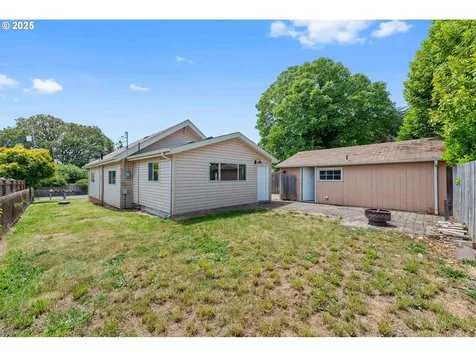 93753 E Mill Lane Coos Bay OR 97420