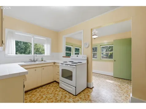 9980 SW Mcdonald Street Portland OR 97224
