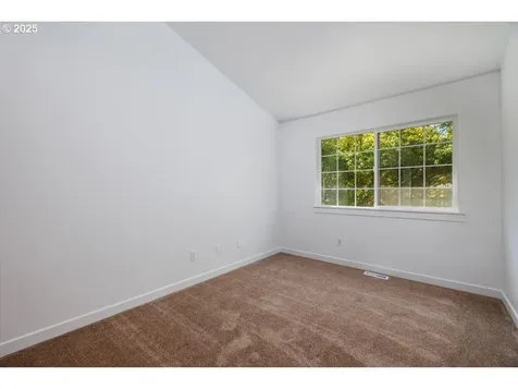 14479 SE Bridgeton Street Clackamas OR 97015