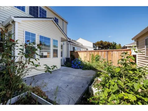 14479 SE Bridgeton Street Clackamas OR 97015
