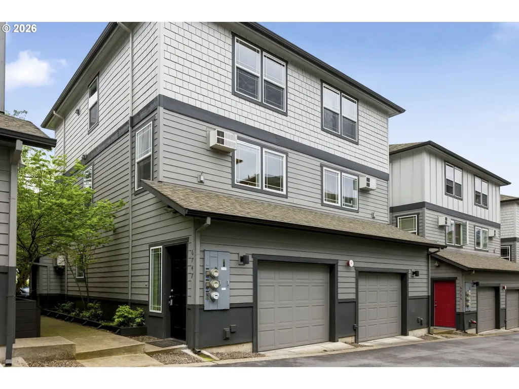 6747 N Salem Avenue Portland OR 97203