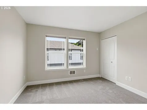 6747 N Salem Avenue Portland OR 97203