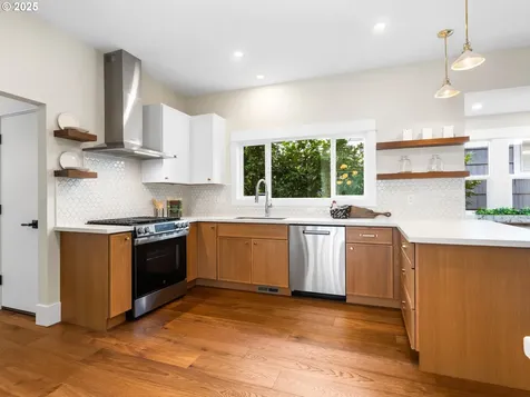 4616 NE Mallory Avenue Portland OR 97211