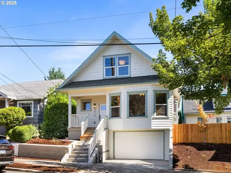 4616 NE Mallory Avenue Portland OR 97211