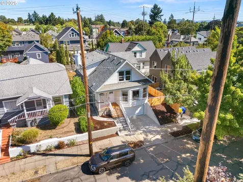 4616 NE Mallory Avenue Portland OR 97211