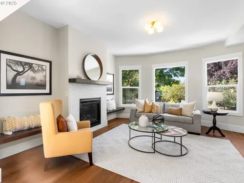4616 NE Mallory Avenue Portland OR 97211