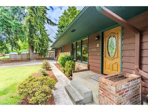 1259 NE Lincoln Street Hillsboro OR 97124