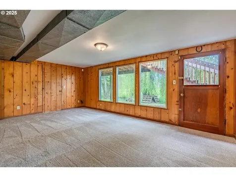 1259 NE Lincoln Street Hillsboro OR 97124