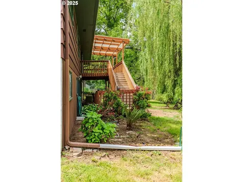 1259 NE Lincoln Street Hillsboro OR 97124