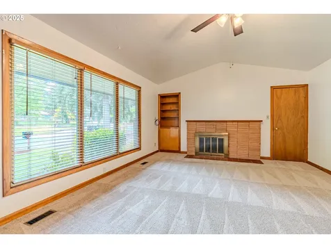 1259 NE Lincoln Street Hillsboro OR 97124