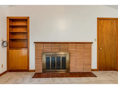 1259 NE Lincoln Street Hillsboro OR 97124