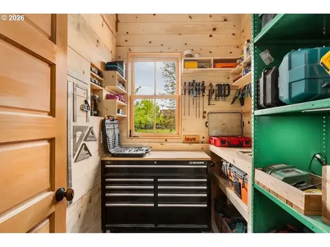14765 NW Gillihan Road Portland OR 97231