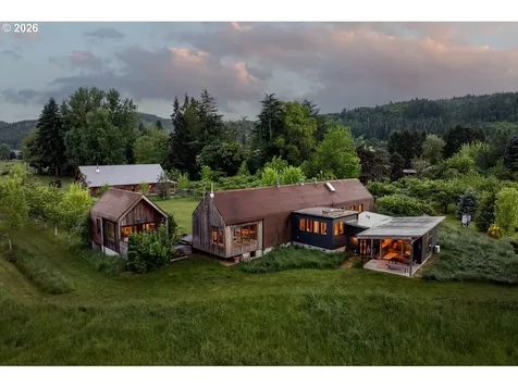 14765 NW Gillihan Road Portland OR 97231