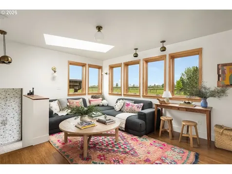 14765 NW Gillihan Road Portland OR 97231