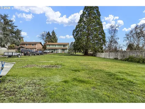 2133 NW Watters Street Roseburg OR 97471