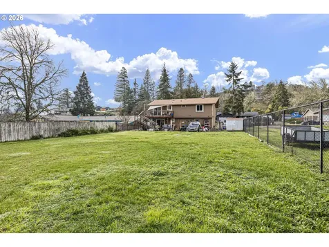 2133 NW Watters Street Roseburg OR 97471