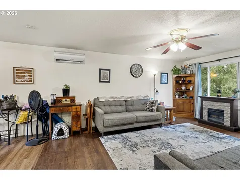 2133 NW Watters Street Roseburg OR 97471