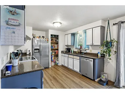 2133 NW Watters Street Roseburg OR 97471