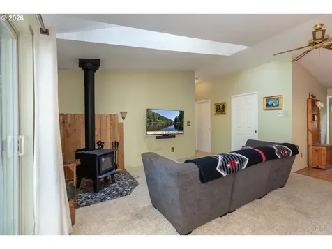 10265 Ridge View Terrace Birkenfeld OR 97016