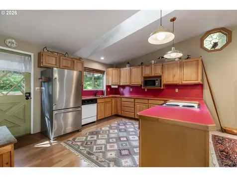 10265 Ridge View Terrace Birkenfeld OR 97016