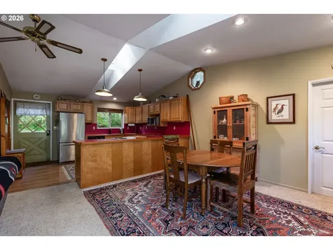 10265 Ridge View Terrace Birkenfeld OR 97016