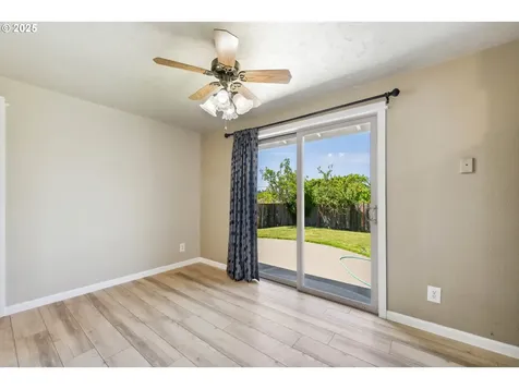 3840 Vista Drive North Bend OR 97459