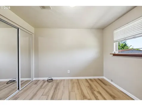 3840 Vista Drive North Bend OR 97459