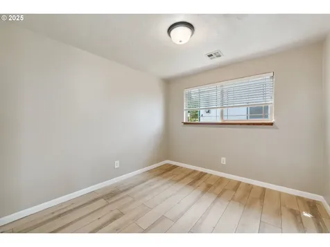 3840 Vista Drive North Bend OR 97459