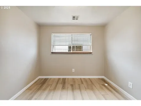 3840 Vista Drive North Bend OR 97459