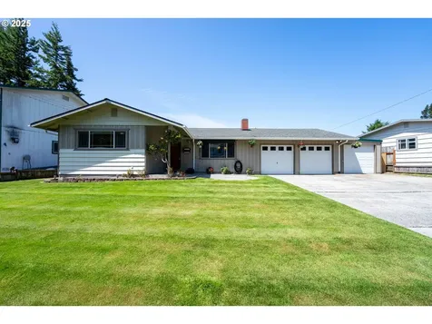 3840 Vista Drive North Bend OR 97459