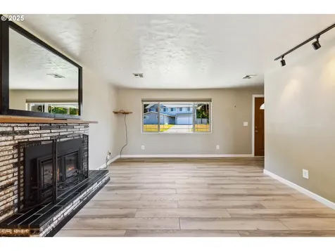 3840 Vista Drive North Bend OR 97459